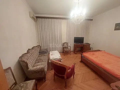 Satılır 3 otaqlı mənzil 75 m²