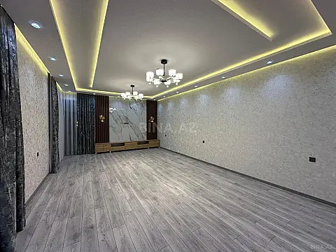 Satılır 4 otaqlı həyət evi 200 m²