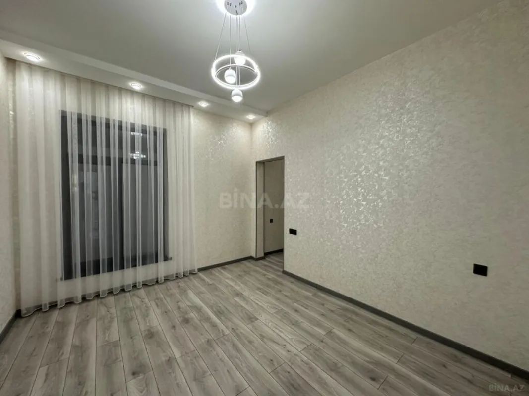 Satılır 4 otaqlı həyət evi 200 m²