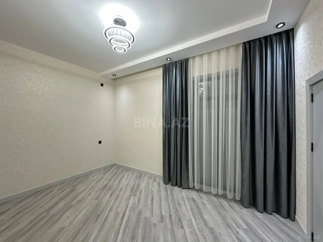 Satılır 4 otaqlı həyət evi 140 m²