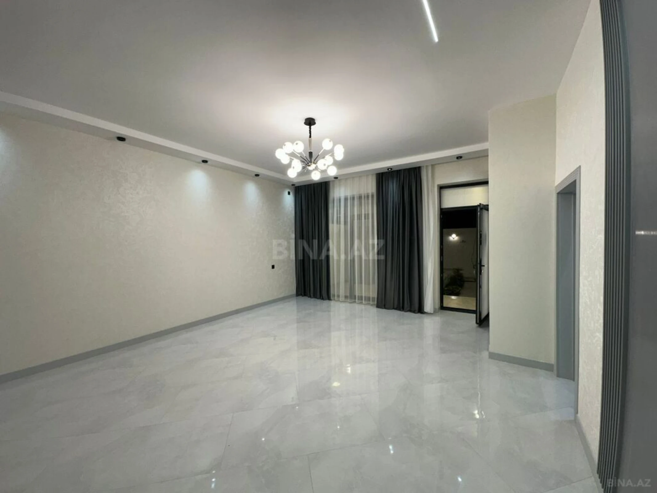 Satılır 4 otaqlı həyət evi 140 m²