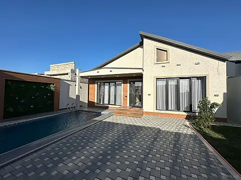 Satılır 4 otaqlı həyət evi 160 m²