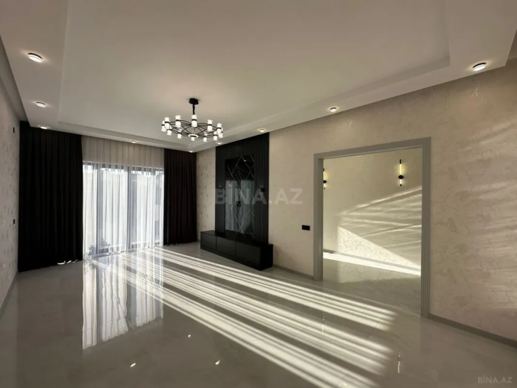 Satılır 4 otaqlı həyət evi 160 m²