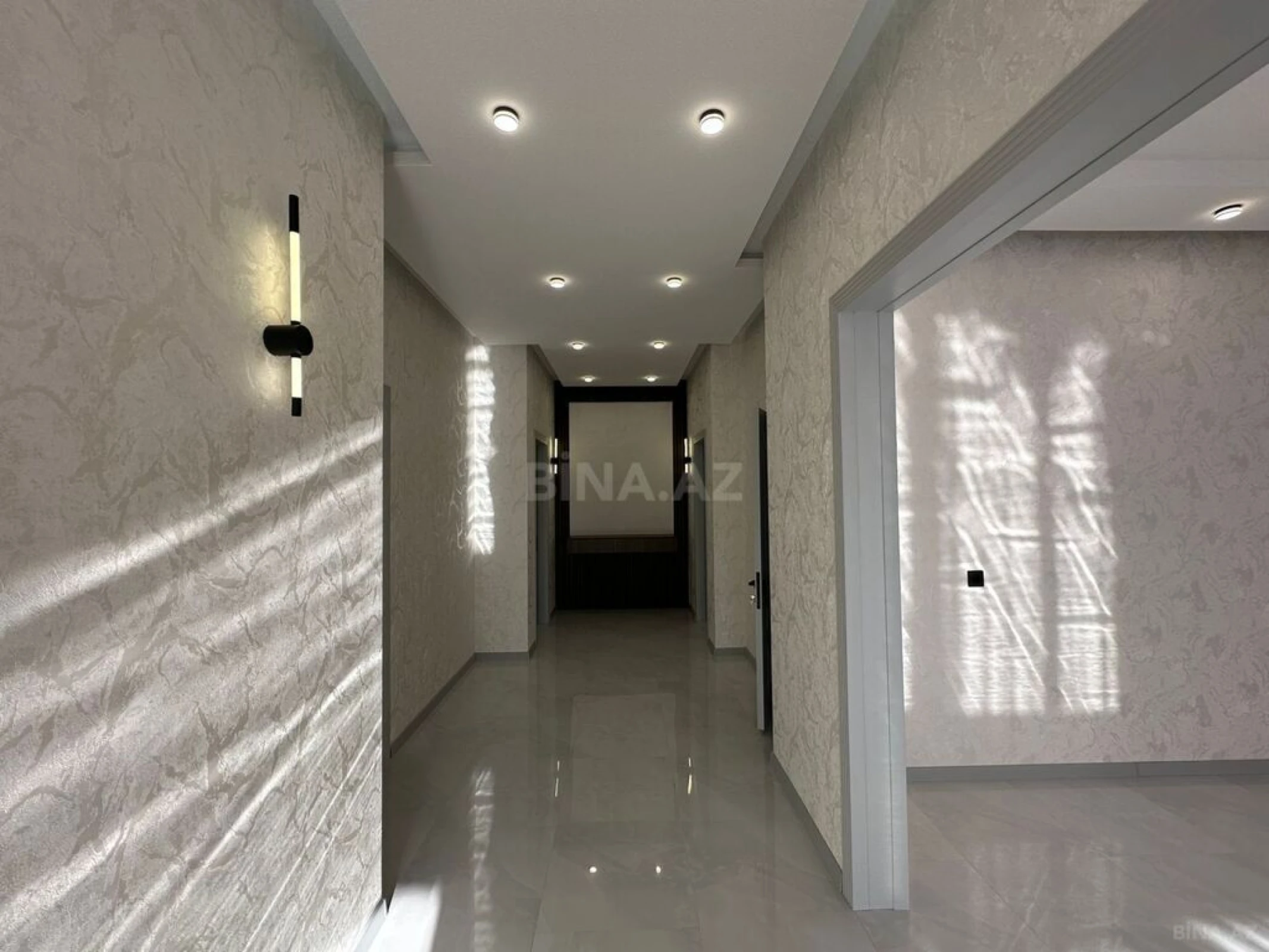Satılır 4 otaqlı həyət evi 160 m²