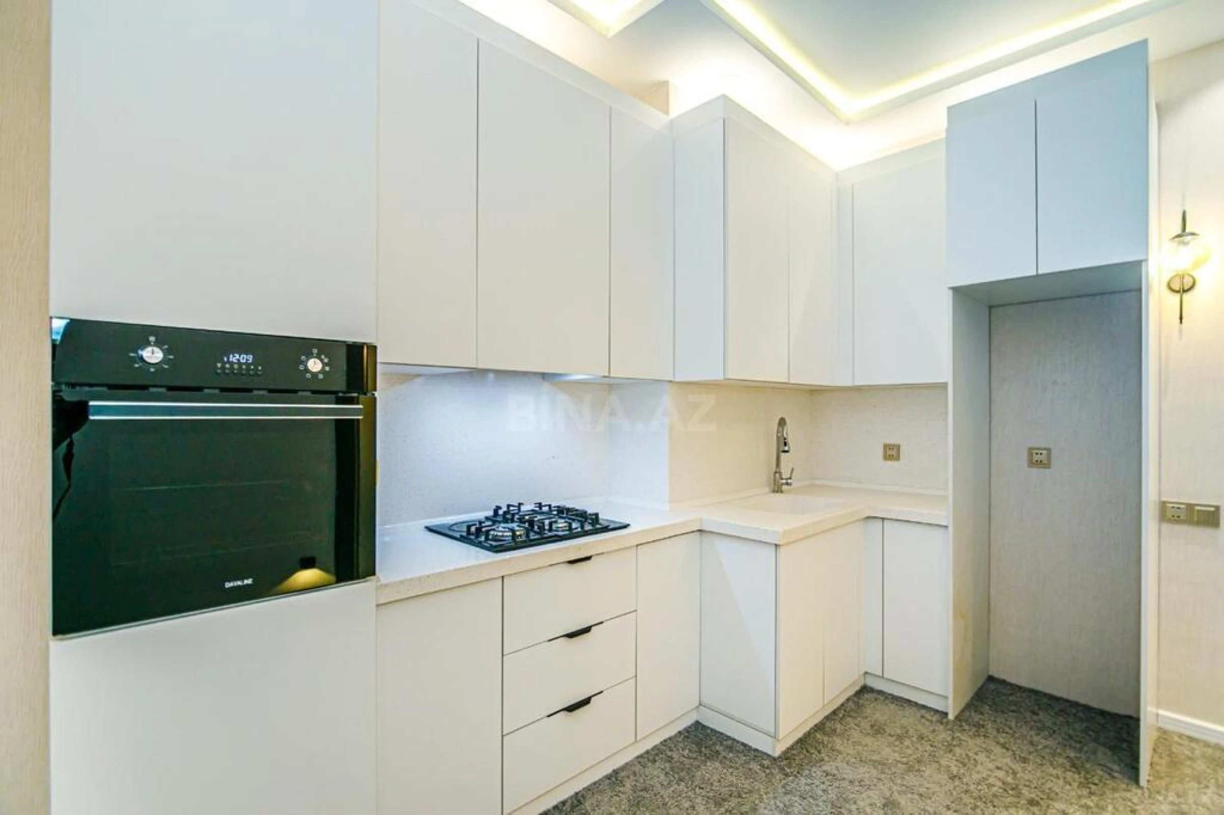 Kirayə verilir 3 otaqlı mənzil 76 m²