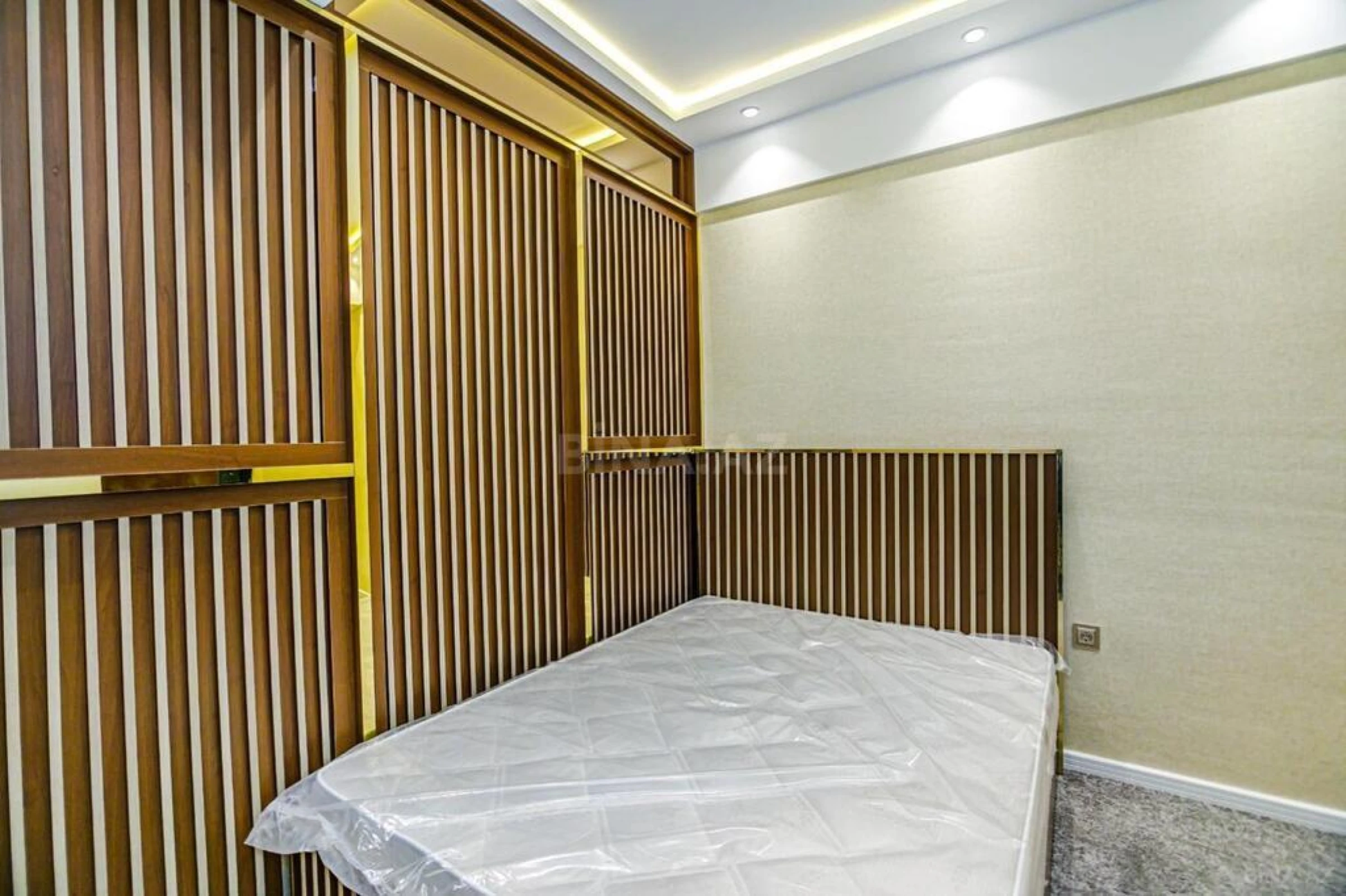 Kirayə verilir 3 otaqlı mənzil 76 m²