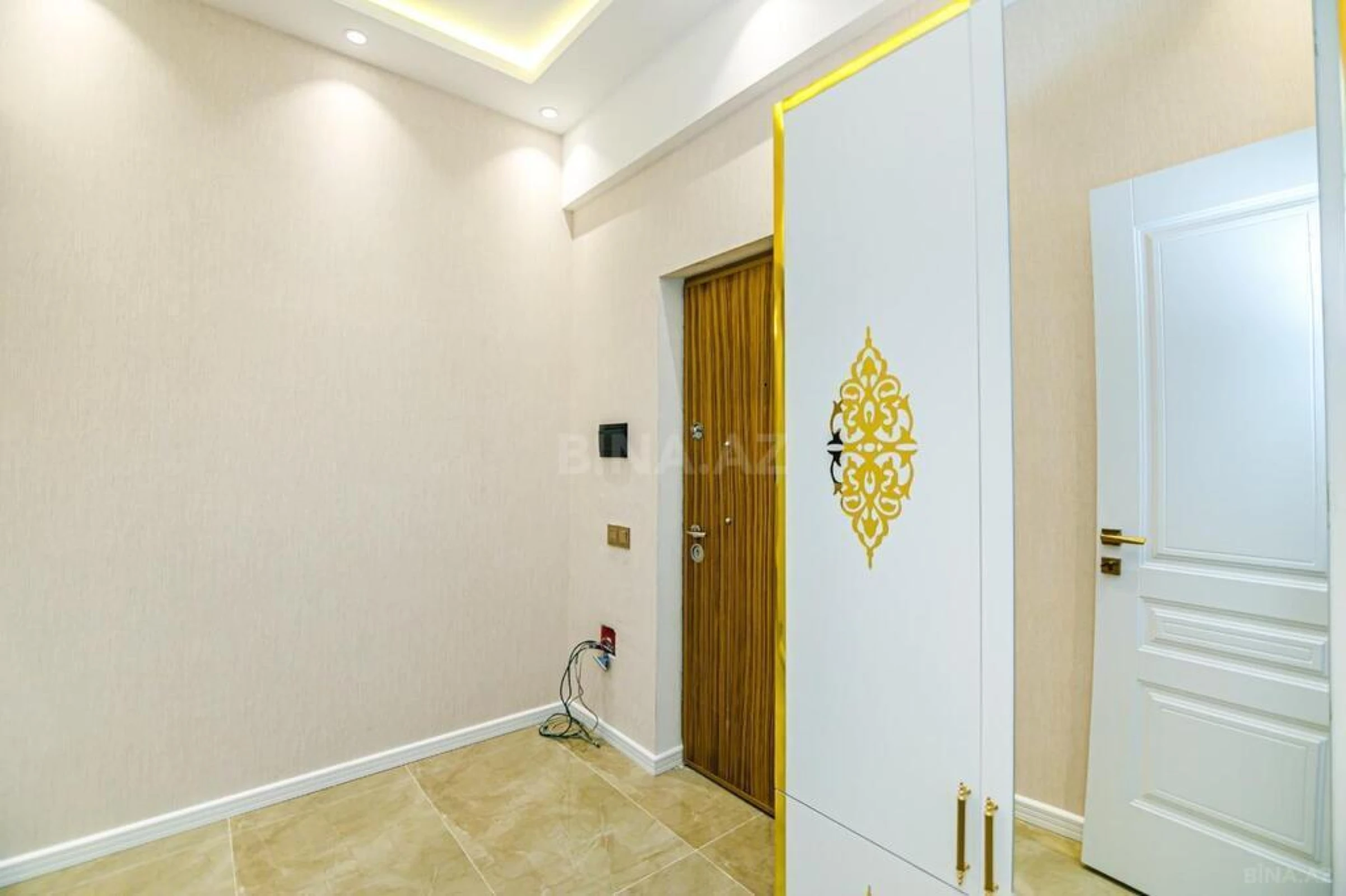 Kirayə verilir 3 otaqlı mənzil 76 m²