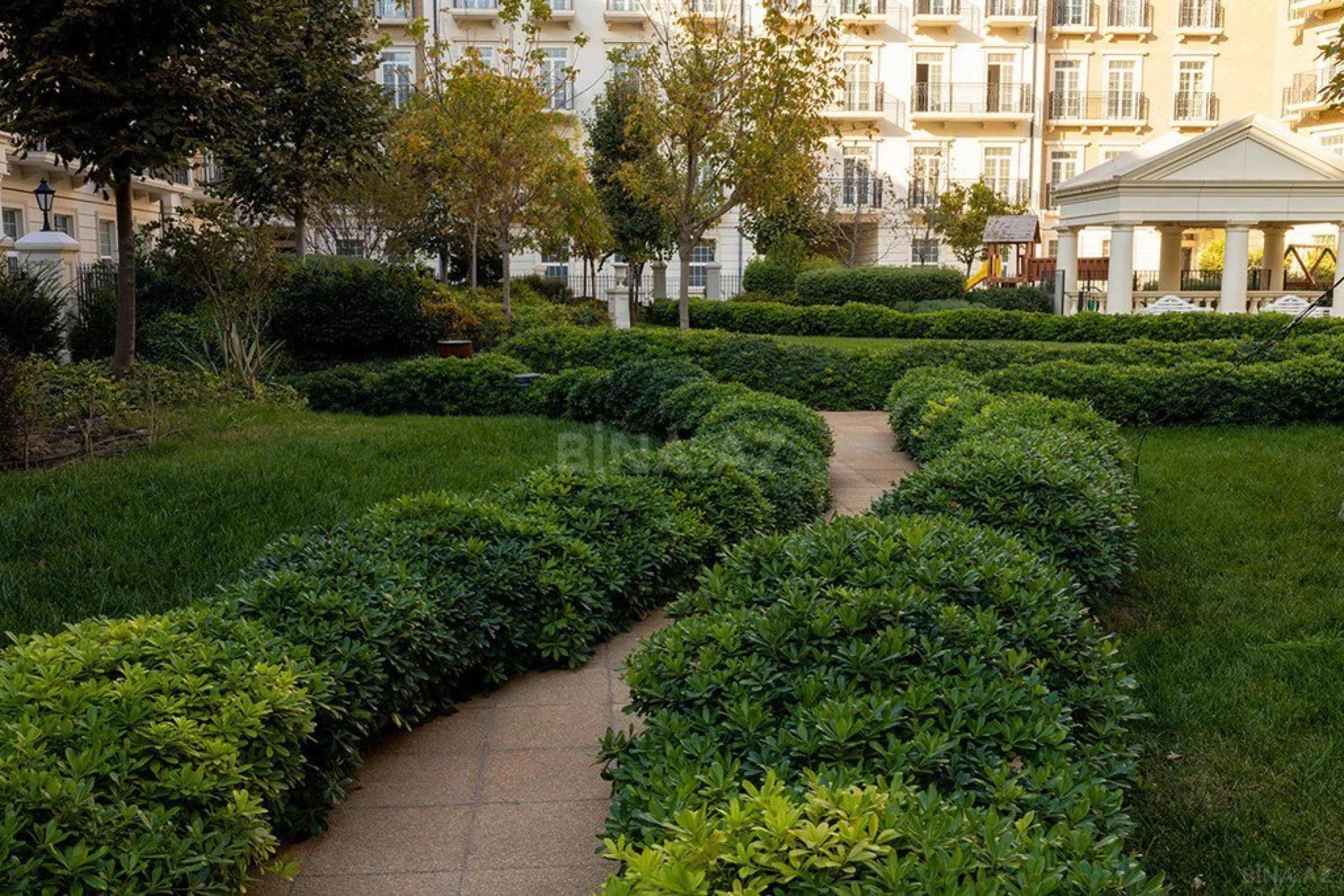 Kirayə verilir 2 otaqlı mənzil 65 m²