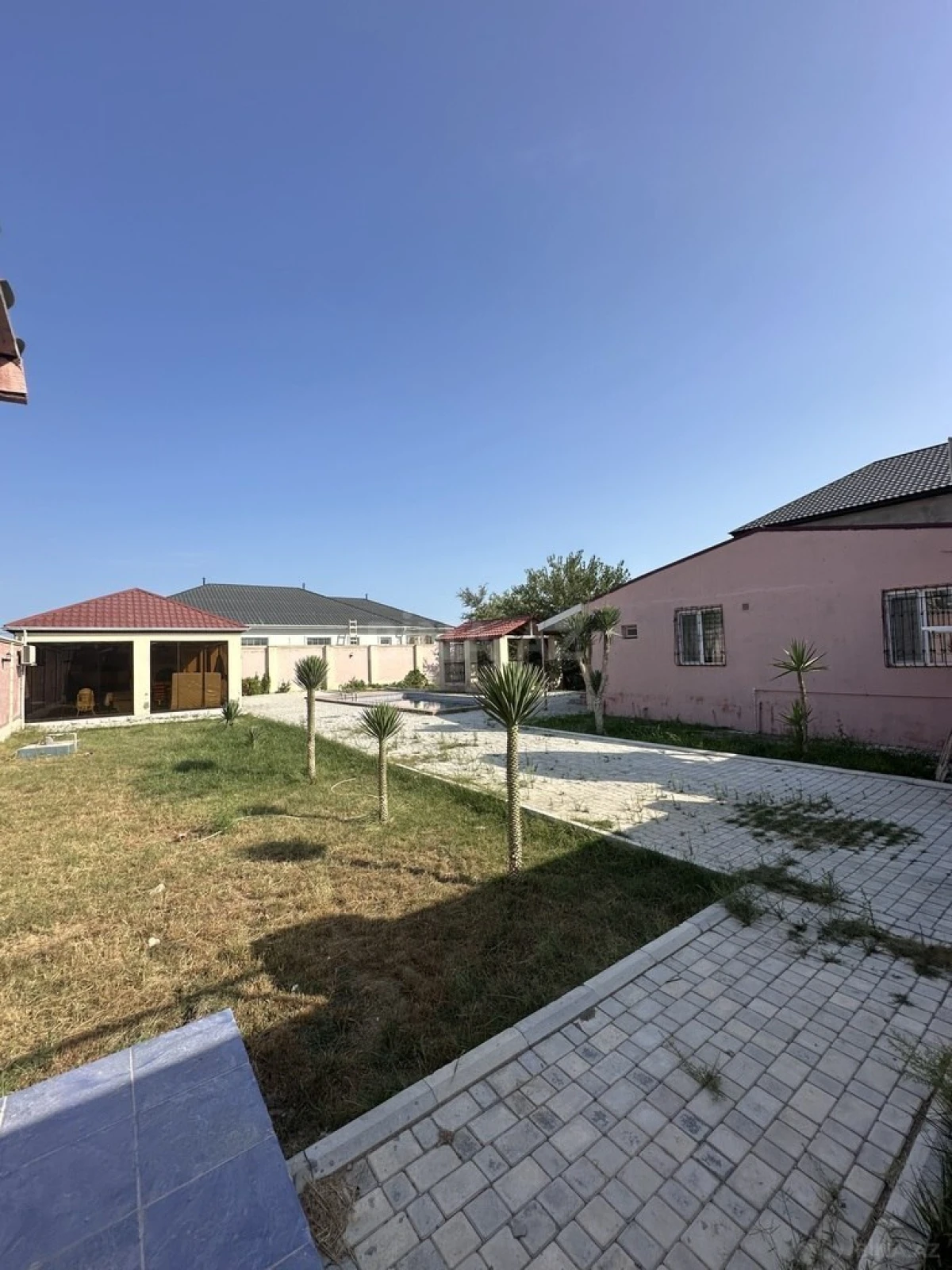 Satılır torpaq sahəsi 8 m²