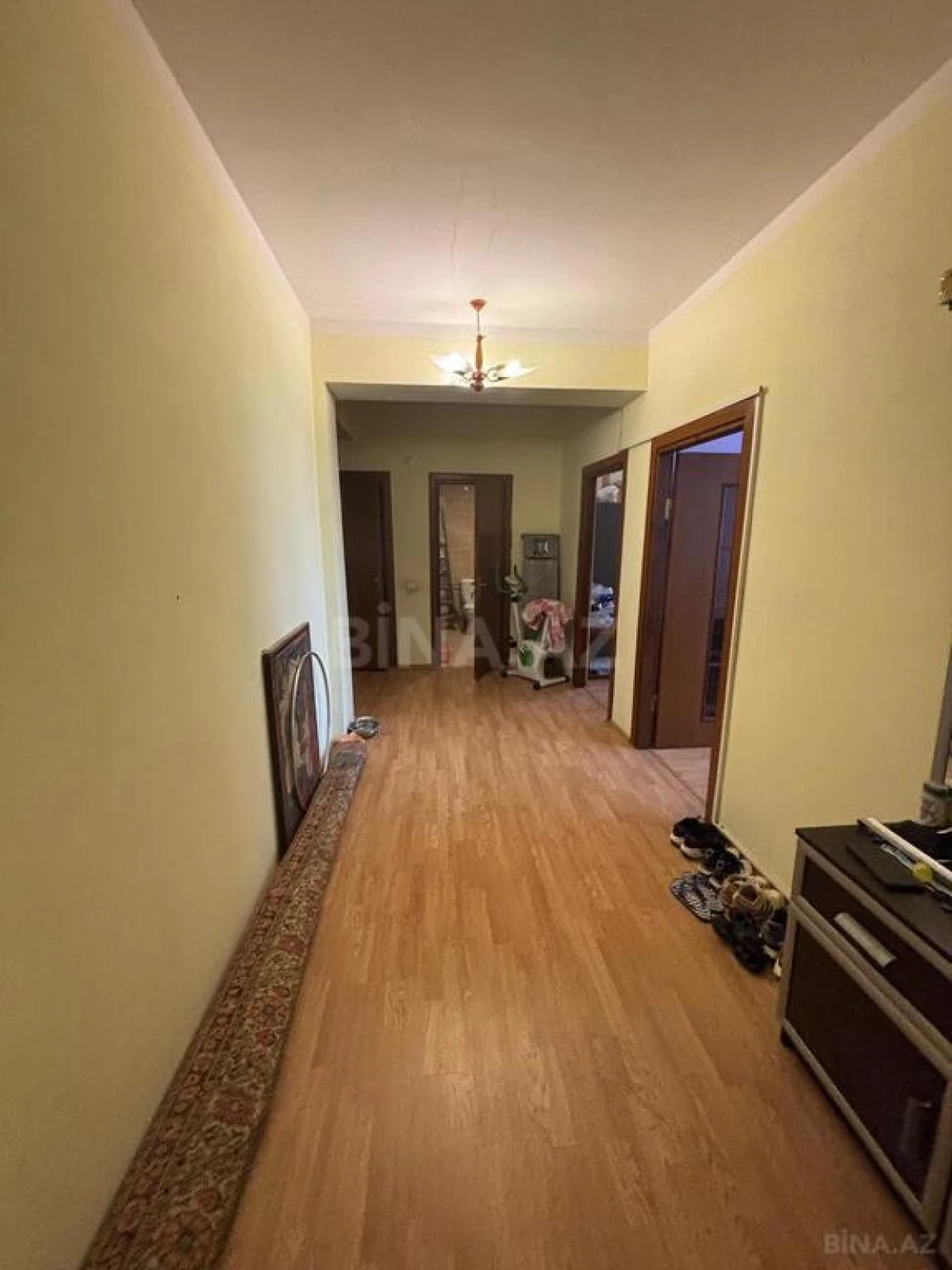 Satılır 2 otaqlı mənzil 90 m²