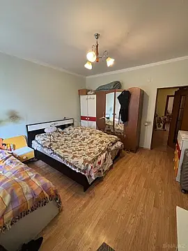 Satılır 2 otaqlı mənzil 90 m²
