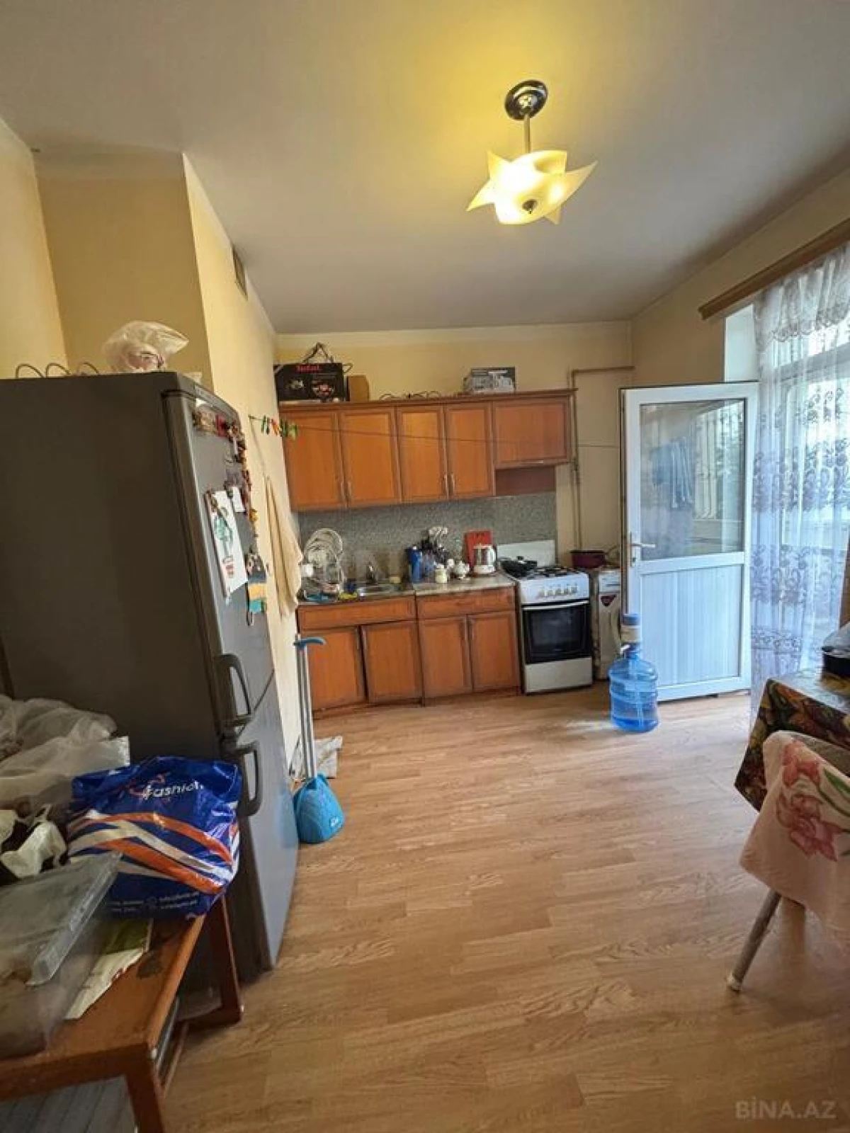 Satılır 2 otaqlı mənzil 90 m²
