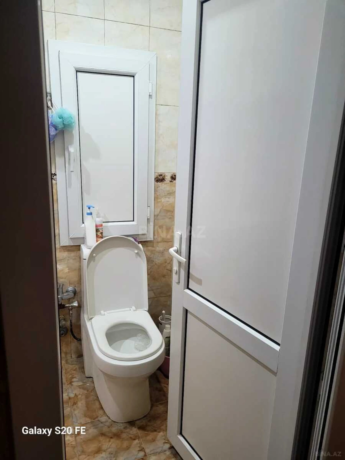 Satılır 6 otaqlı mənzil 210 m²