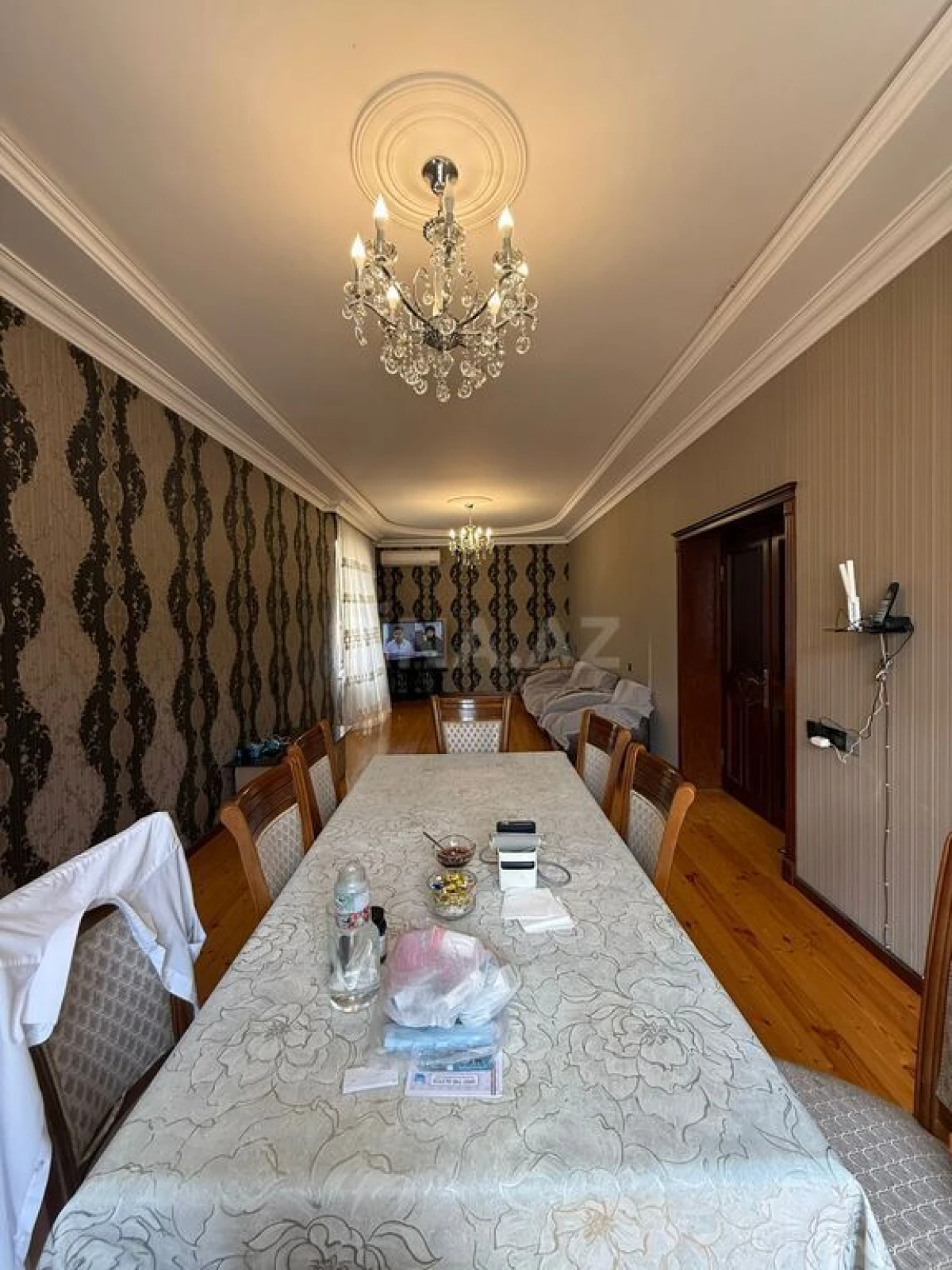 Satılır 6 otaqlı həyət evi 315 m²