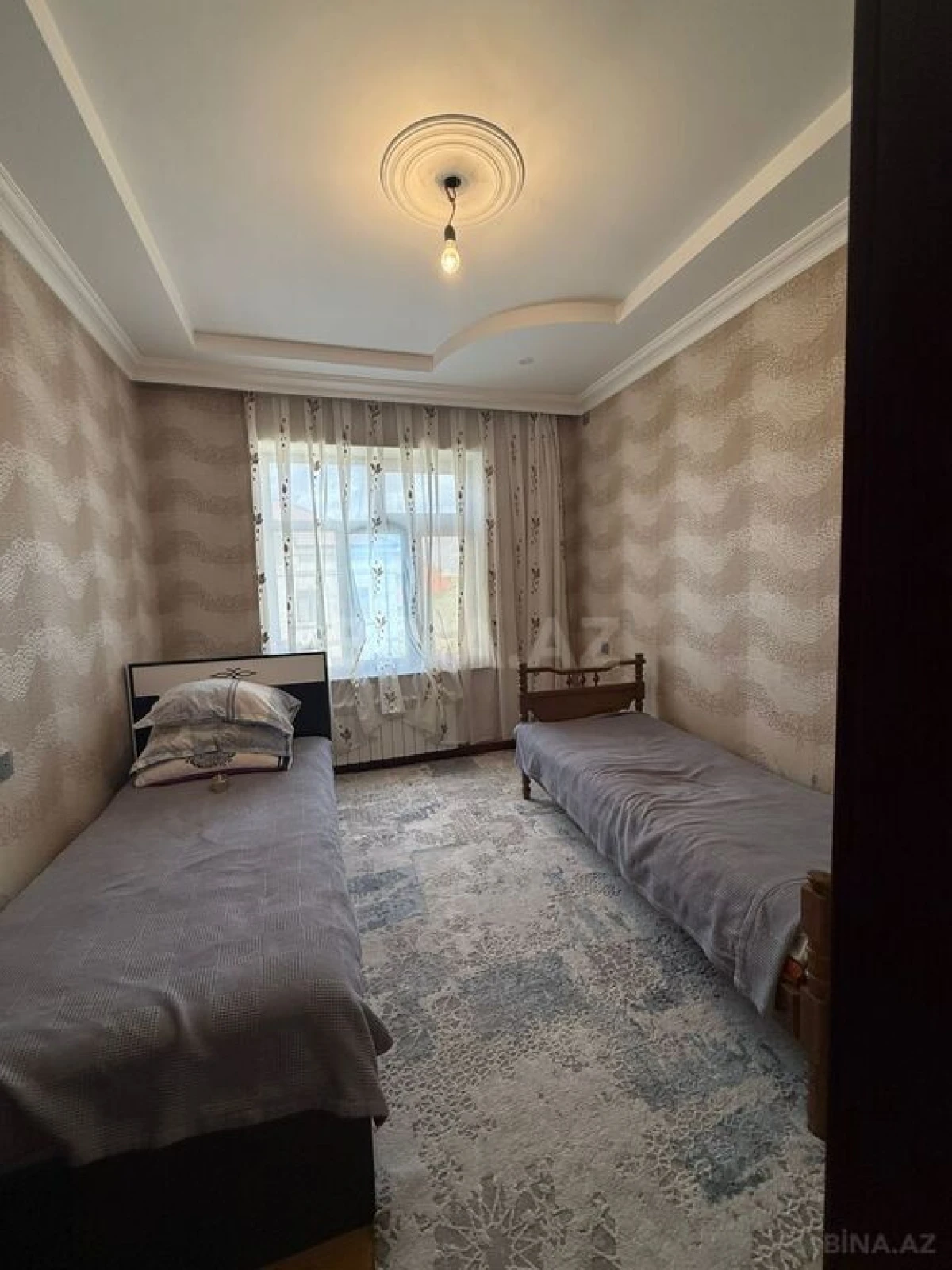 Satılır 6 otaqlı həyət evi 315 m²