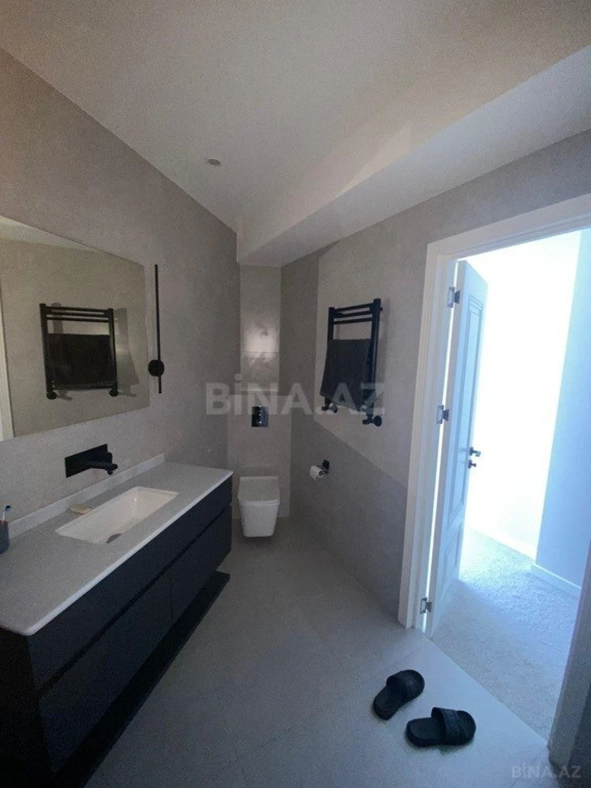 Kirayə verilir 3 otaqlı mənzil 99 m²