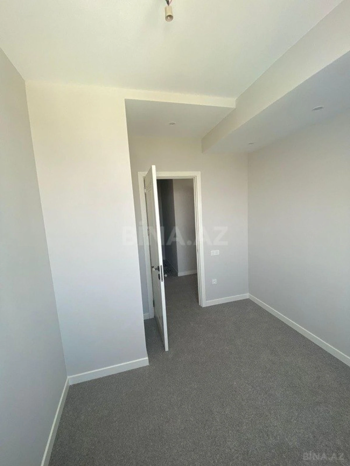 Kirayə verilir 3 otaqlı mənzil 99 m²