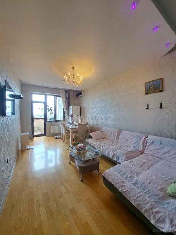 Satılır 3 otaqlı mənzil 78 m²