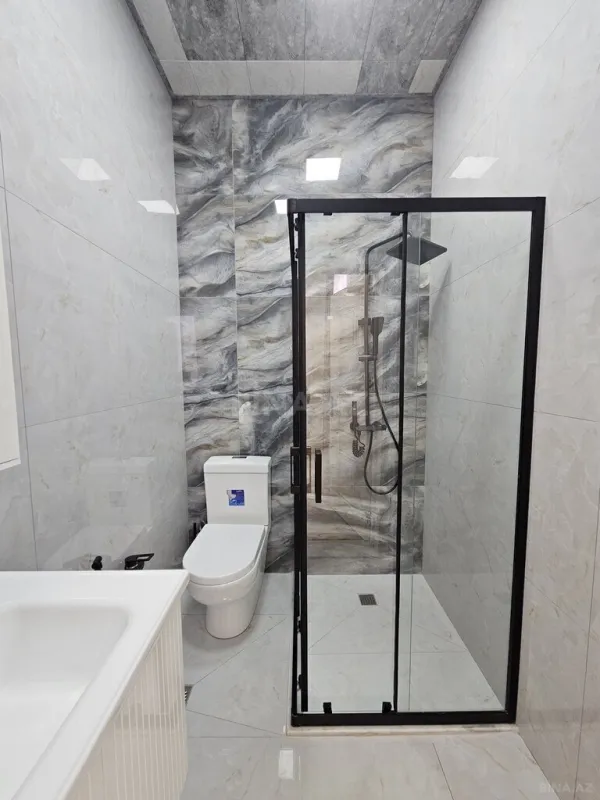 Satılır 4 otaqlı həyət evi 140 m²