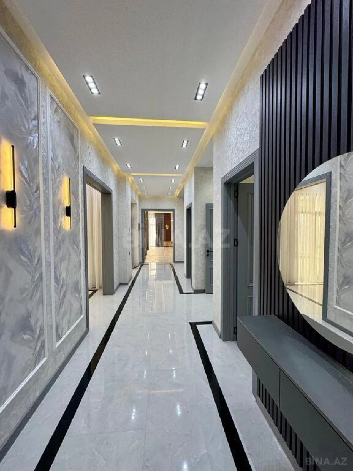 Satılır 4 otaqlı həyət evi 200 m²