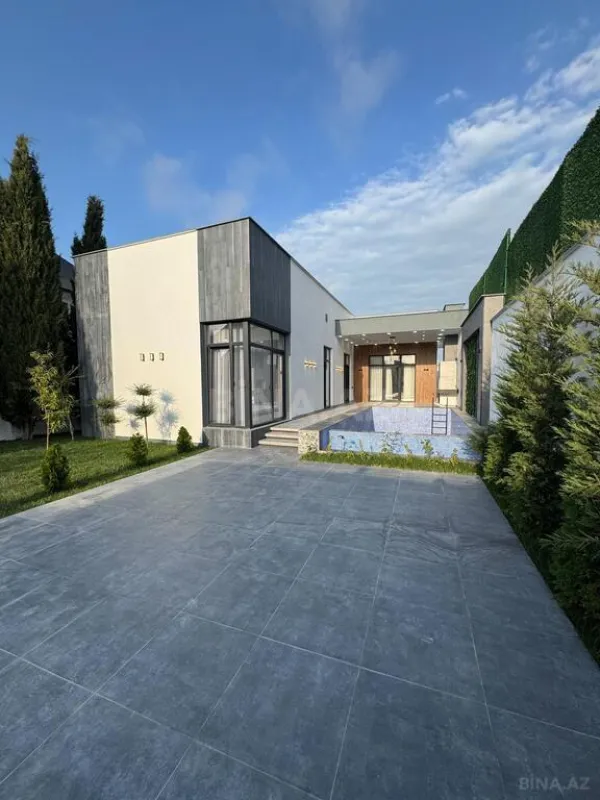 Satılır 4 otaqlı həyət evi 200 m²