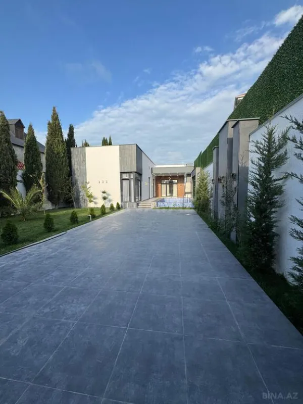 Satılır 4 otaqlı həyət evi 200 m²