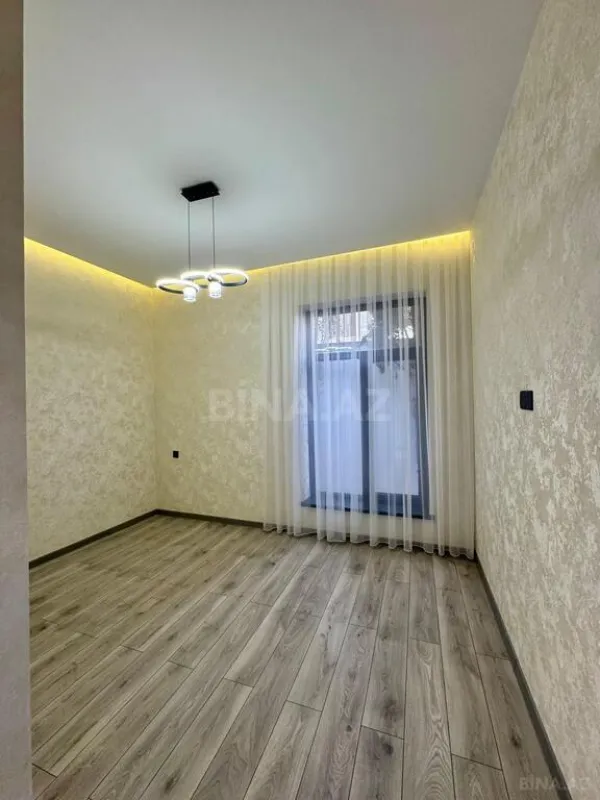 Satılır 4 otaqlı həyət evi 200 m²