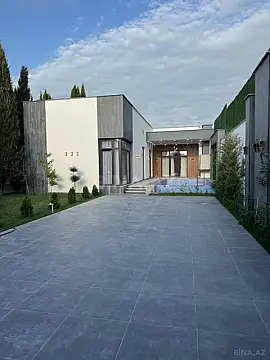 Satılır 4 otaqlı həyət evi 200 m²