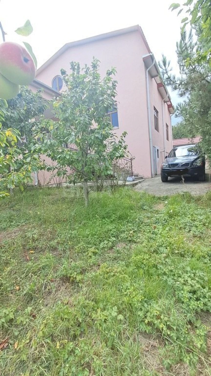 Satılır 4 otaqlı həyət evi 200 m²