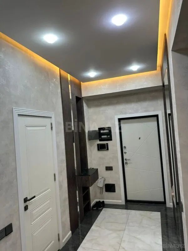 Kirayə verilir 3 otaqlı mənzil 120 m²