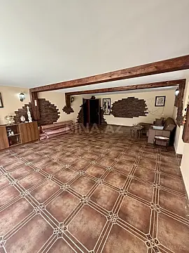 Satılır 5 otaqlı həyət evi 600 m²