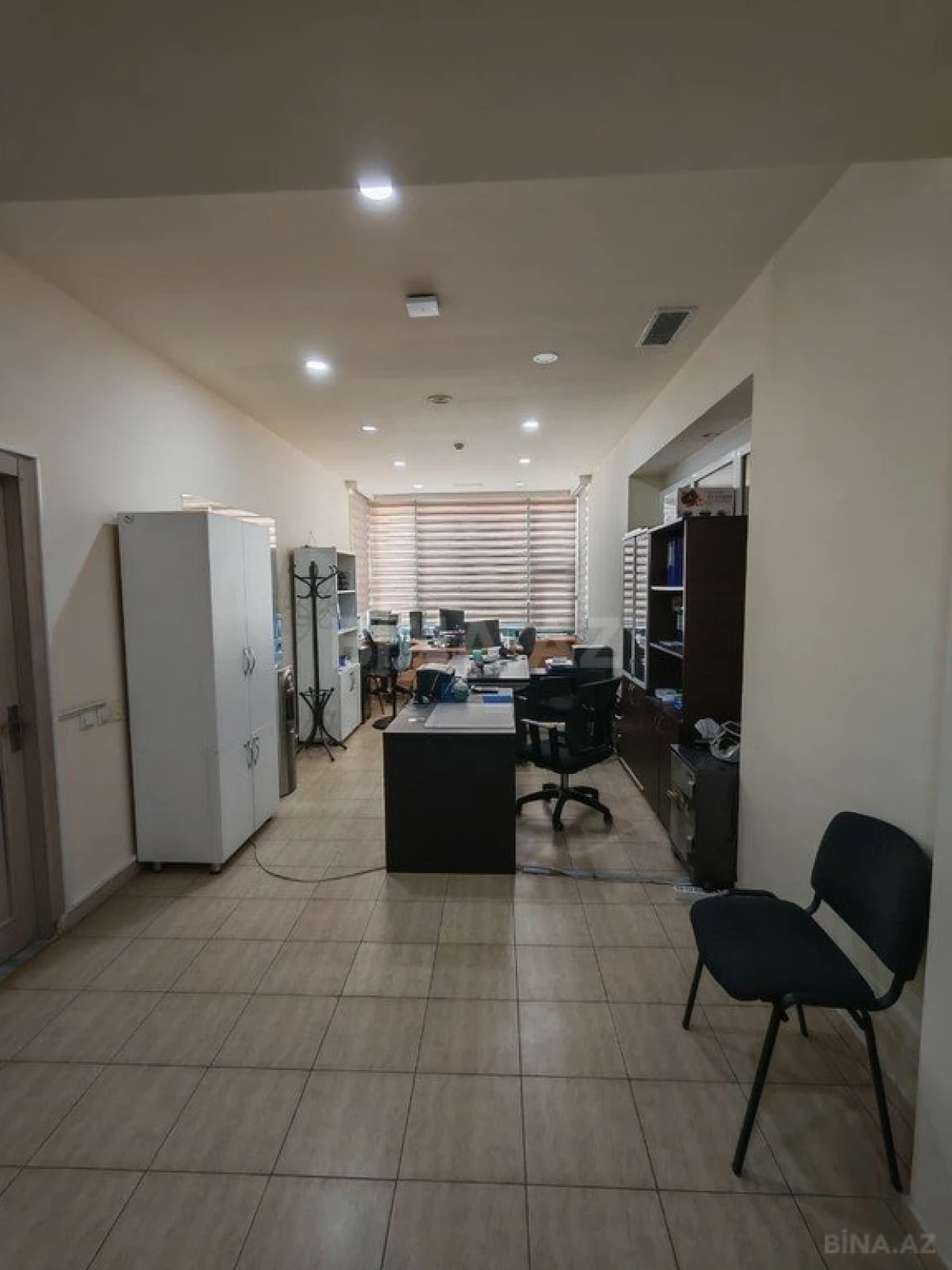 Kirayə verilir 20 otaqlı ofis 1100 m²