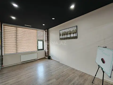 Kirayə verilir 20 otaqlı ofis 1100 m²