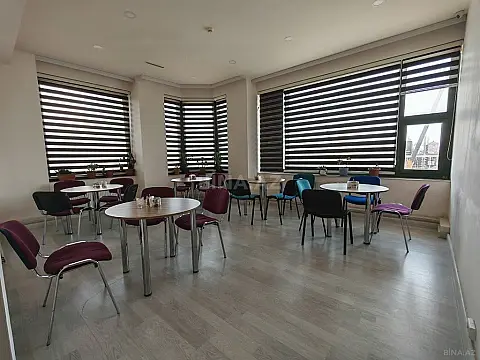 Kirayə verilir 20 otaqlı ofis 1100 m²
