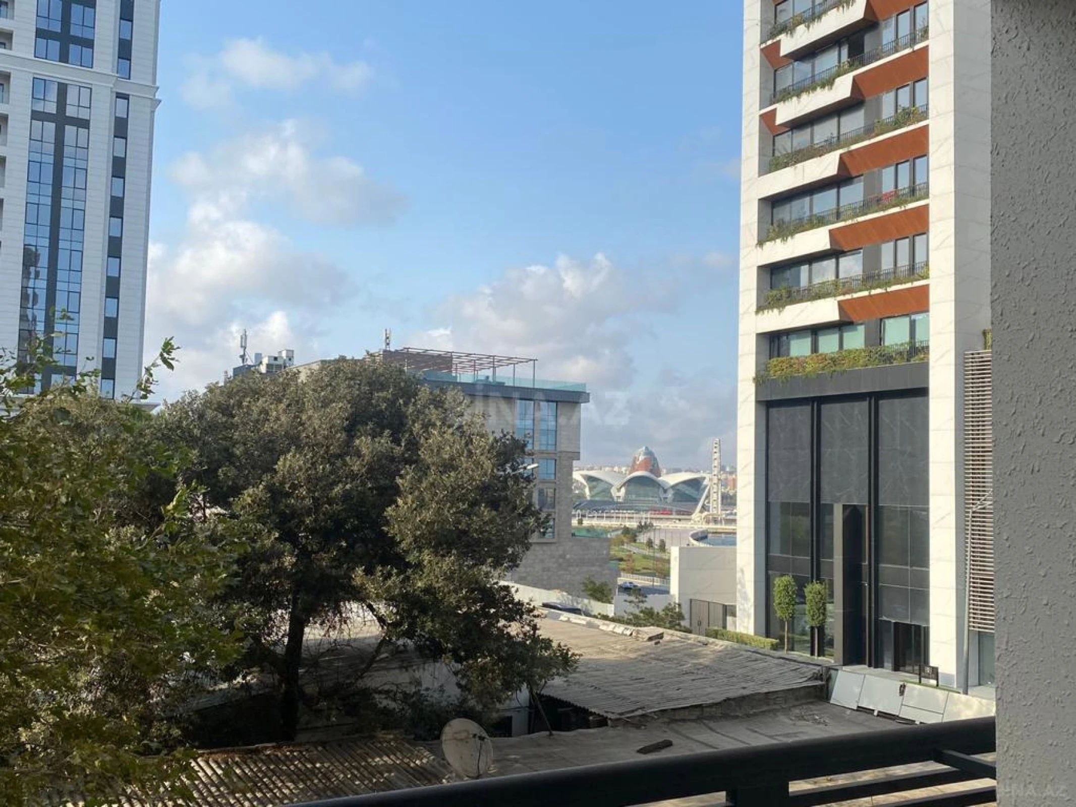 Kirayə verilir 2 otaqlı mənzil 70 m²