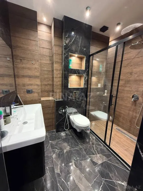 Satılır 1 otaqlı mənzil 58 m²