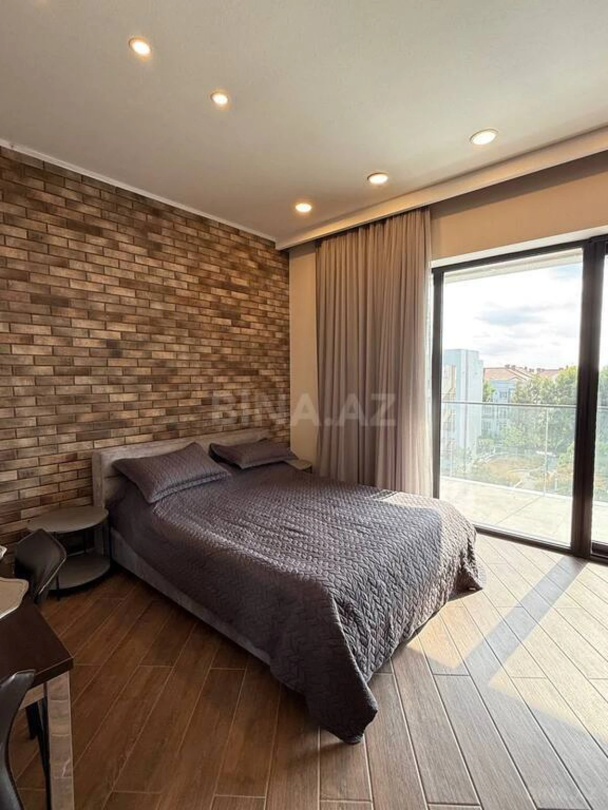 Satılır 1 otaqlı mənzil 58 m²