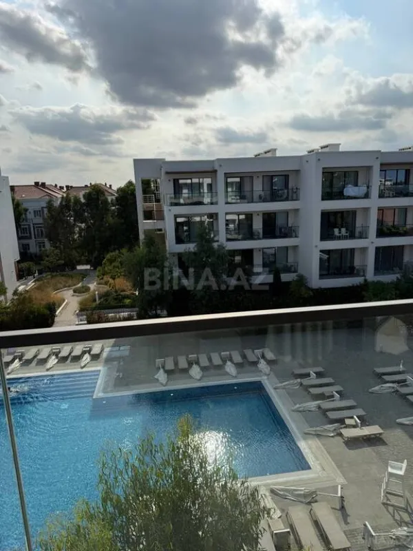 Satılır 1 otaqlı mənzil 58 m²