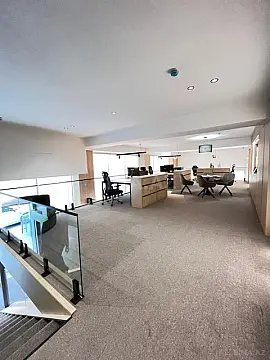 Satılır obyekt 169 m²