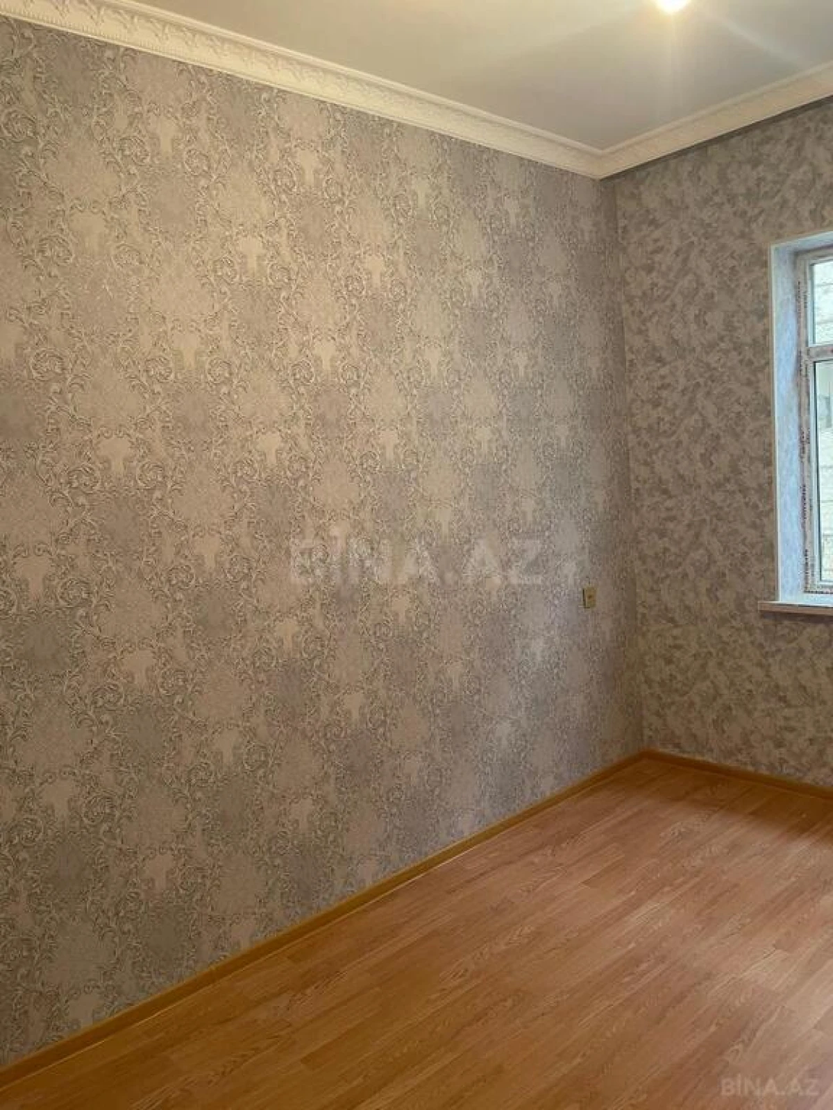 Satılır 4 otaqlı həyət evi 140 m²