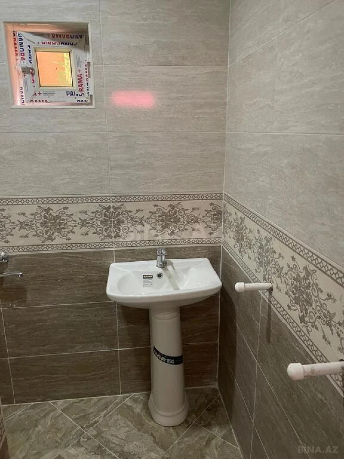 Satılır 4 otaqlı həyət evi 140 m²