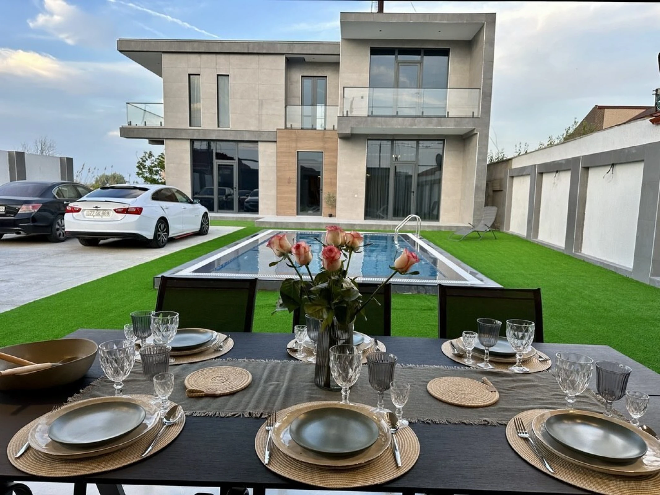 Kirayə verilir 4 otaqlı həyət evi 320 m²