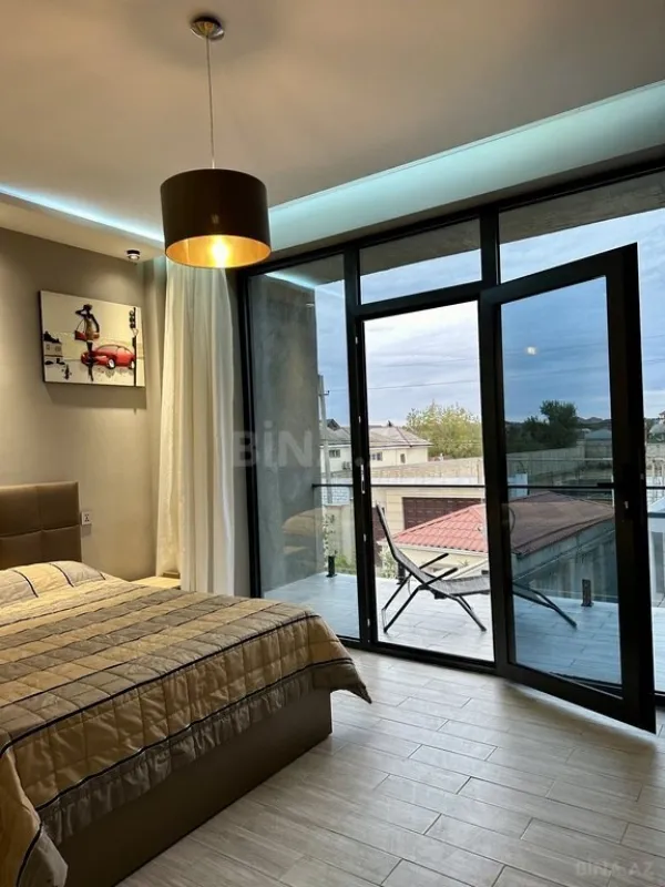 Kirayə verilir 4 otaqlı həyət evi 320 m²