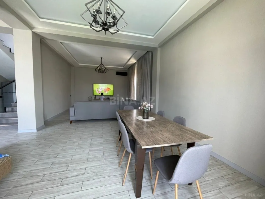 Kirayə verilir 4 otaqlı həyət evi 320 m²