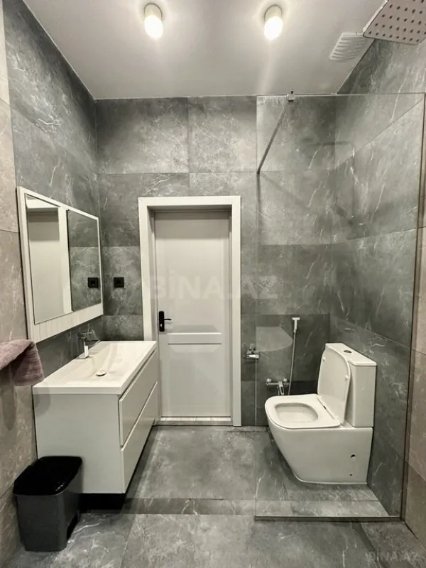 Kirayə verilir 4 otaqlı həyət evi 320 m²