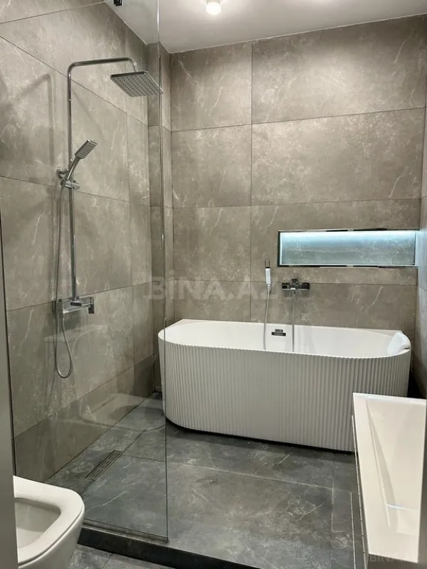 Kirayə verilir 4 otaqlı həyət evi 320 m²