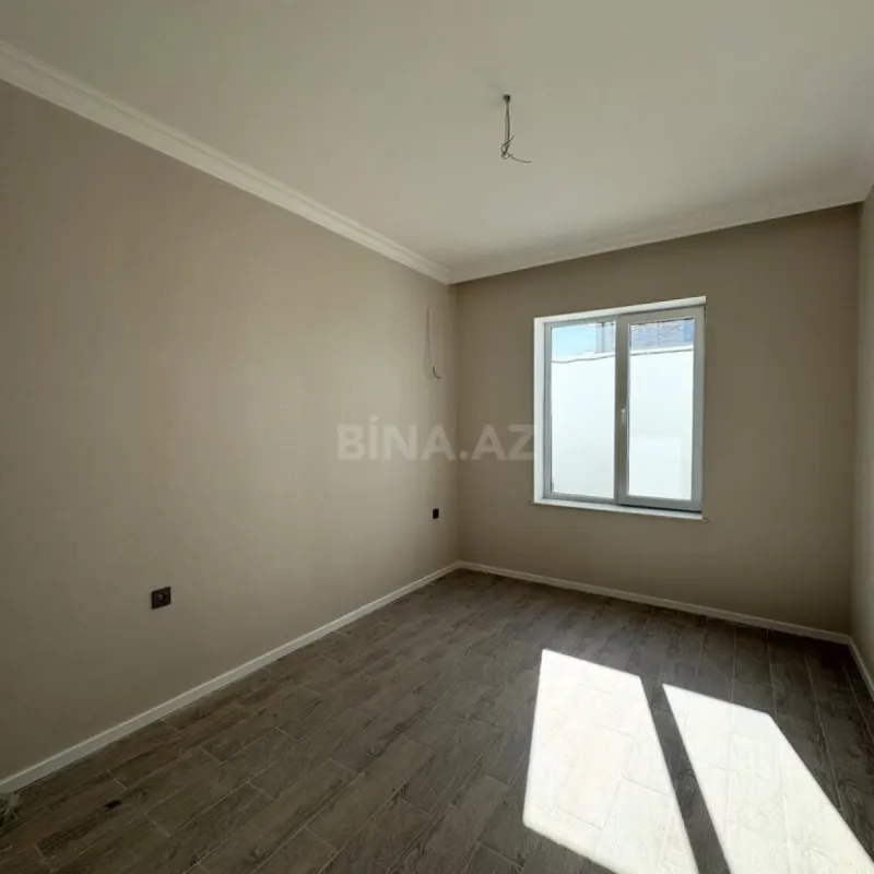Satılır 4 otaqlı həyət evi 150 m²