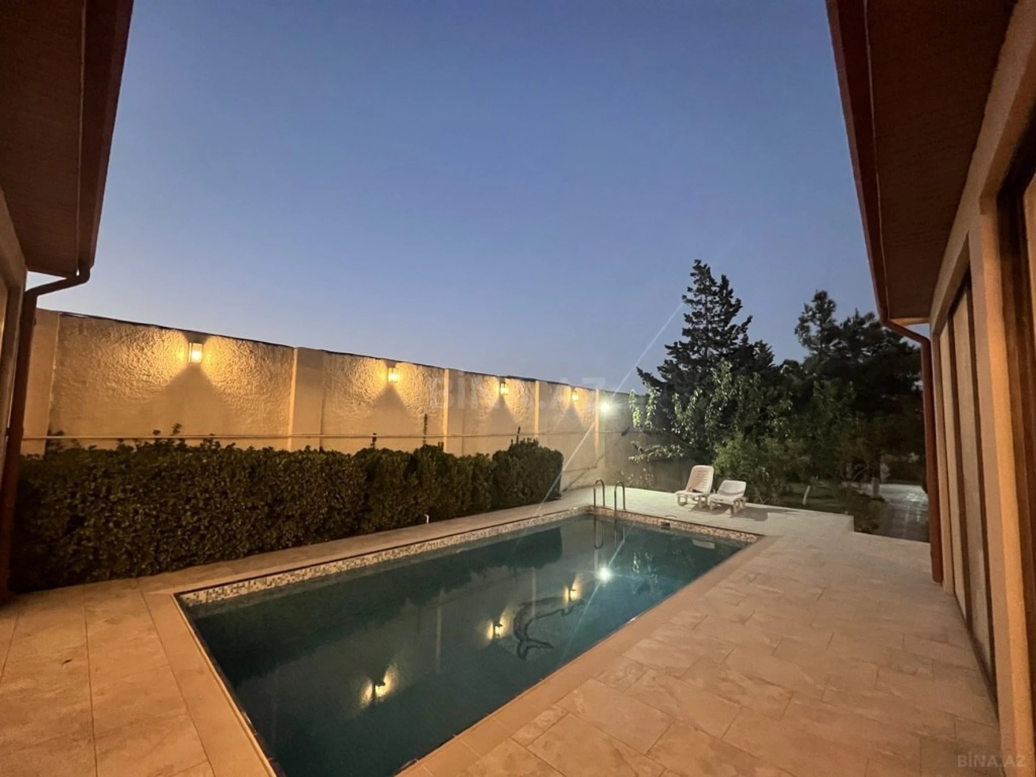 Satılır 4 otaqlı həyət evi 200 m²