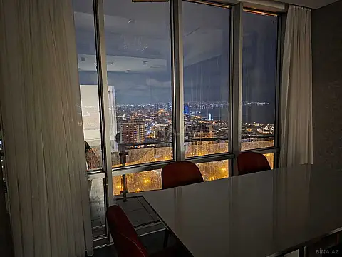 Kirayə verilir 4 otaqlı mənzil 180 m²