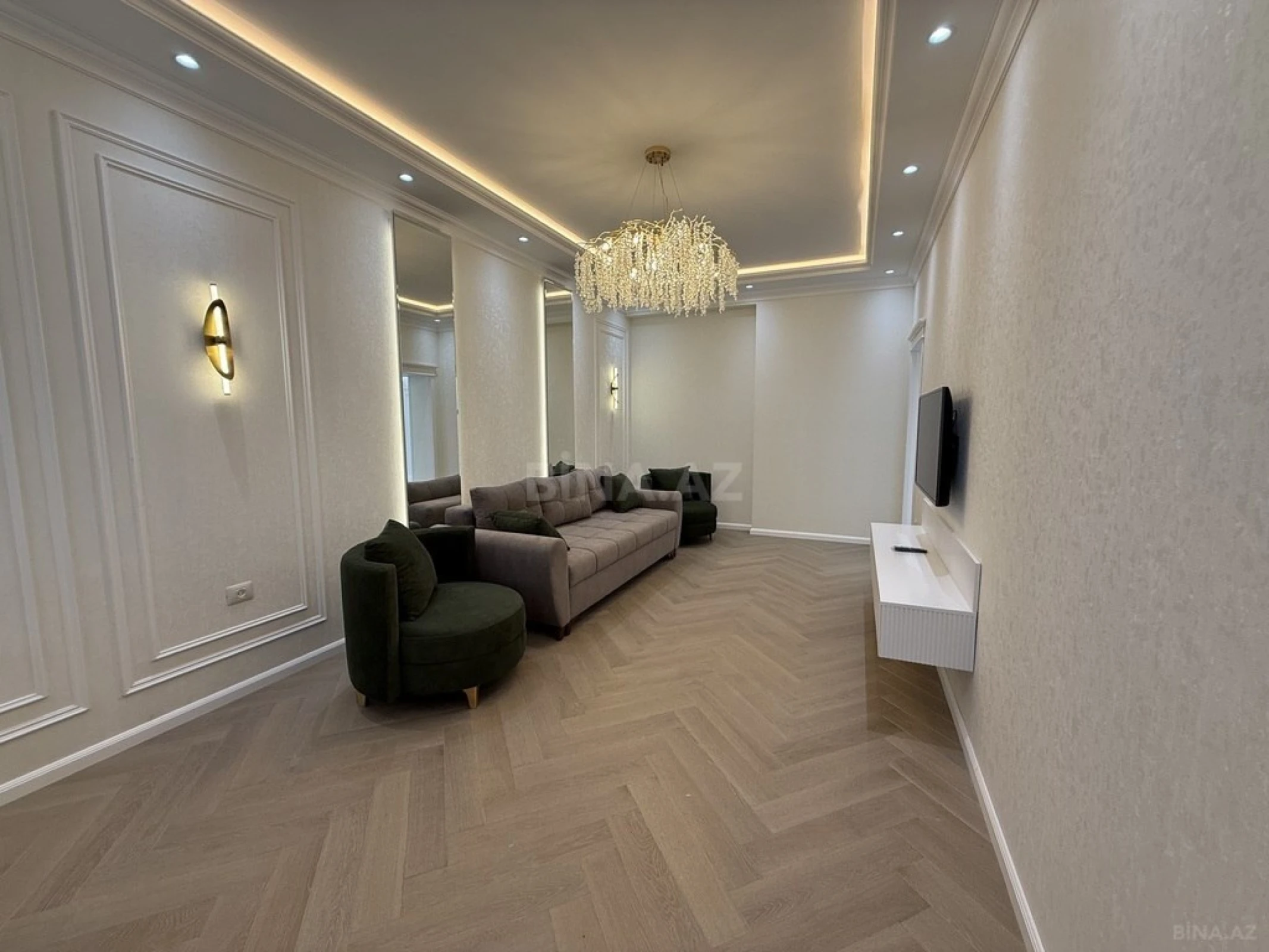 Kirayə verilir 3 otaqlı mənzil 150 m²